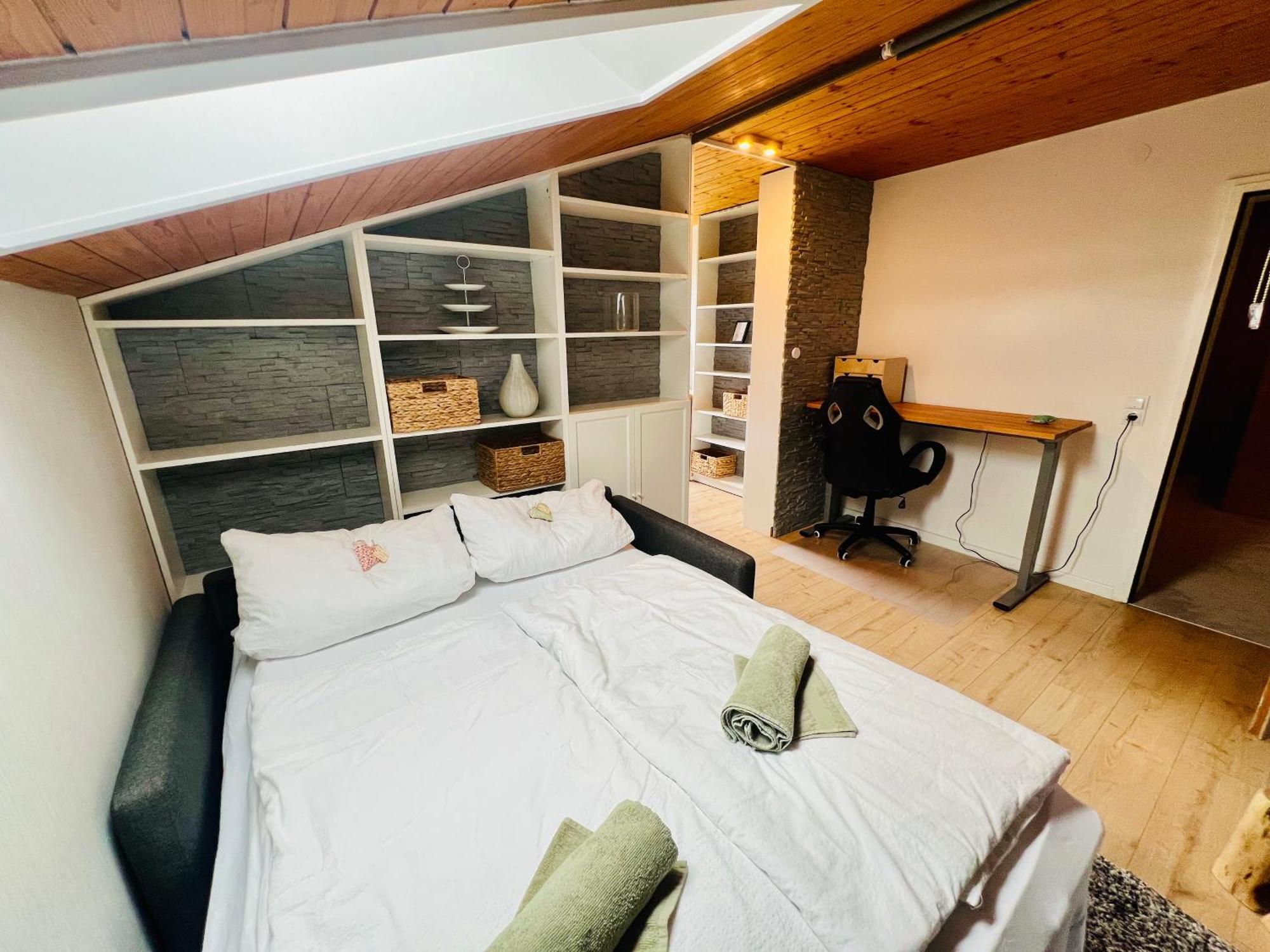 Mitten Im Schwarzwald Mit Infrarot-Sauna Und Garagenparkplatz Schönwalde Dış mekan fotoğraf
